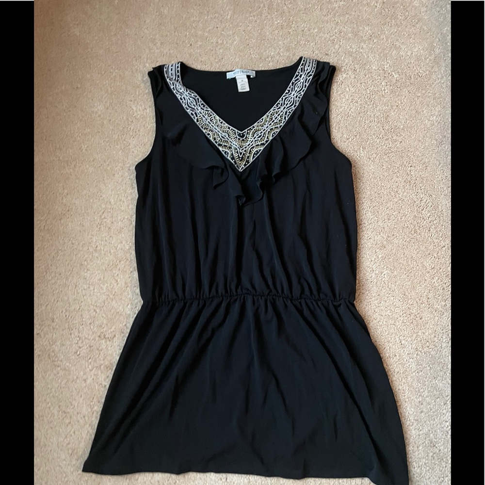 Black shirt